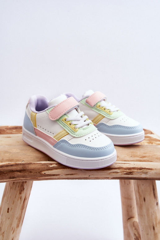 Klasikiniai vaikiški sportiniai bateliai įvairių spalvų Tai turirlin