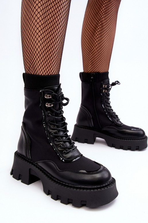 Oda Baigta Tai turisyvi Auliniai batai juodos spalvos Seloma