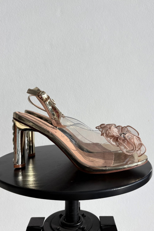 basutės su kulniukais su ornamentais I Kryształkami D&A MR52-236 aukso spalvos