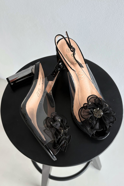 basutės su kulniukais su ornamentais I Kryształkami D&A MR52-236 juodos spalvos