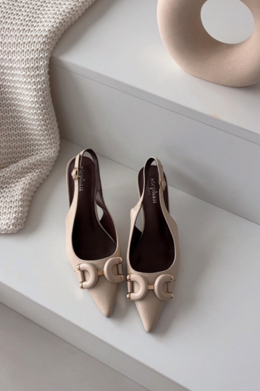 Moteriškos basutės su plonais kulniukais Su puošniais Detalem dramblio kaulo spalvos Brienne