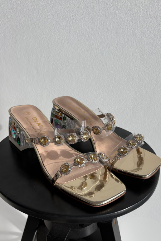 Moteriškos šlepetės su spindinčiomis akutėmis D&A MR1037-02 aukso spalvos