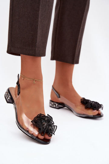 Perregimi basutės Ant žemo kulno su spindinčiomis akutėmis Ir Dekoracija D&A MR52-230 juodos spalvos