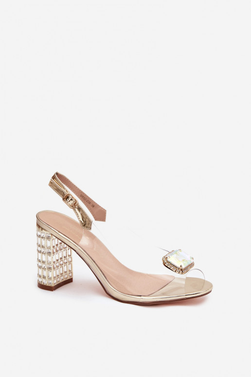 Perregimi basutės su kulniukais su spindinčiomis akutėmis D&A MR52-239 aukso spalvos