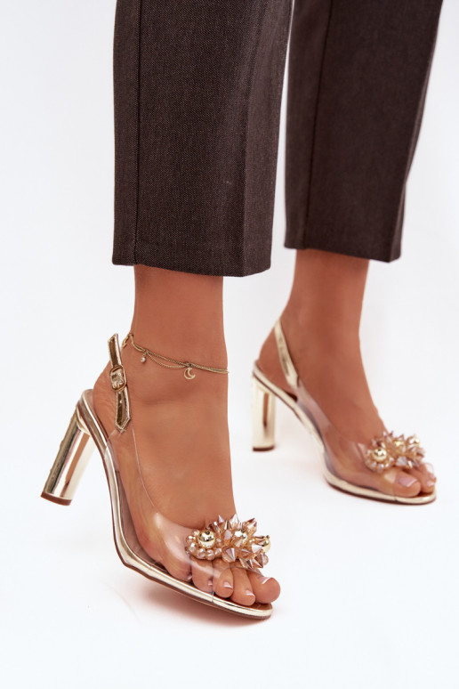 Perregimi basutės su kulniukais su gražiomis detalėmis D&A MR52-232 aukso spalvos