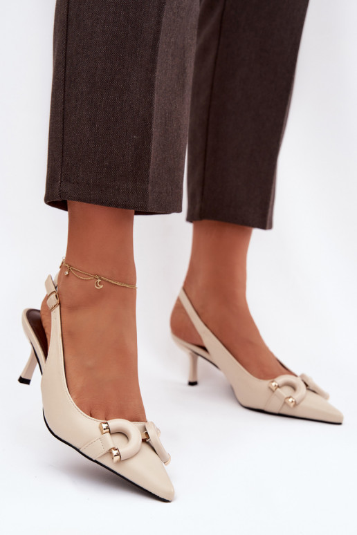 Moteriškos basutės su plonais kulniukais Su puošniais Detalem dramblio kaulo spalvos Brienne