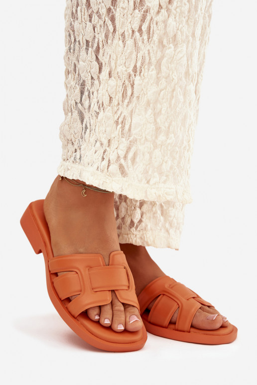 Moteriškos šlepetės su plačiais kulniukais oranžinės spalvos Lorania