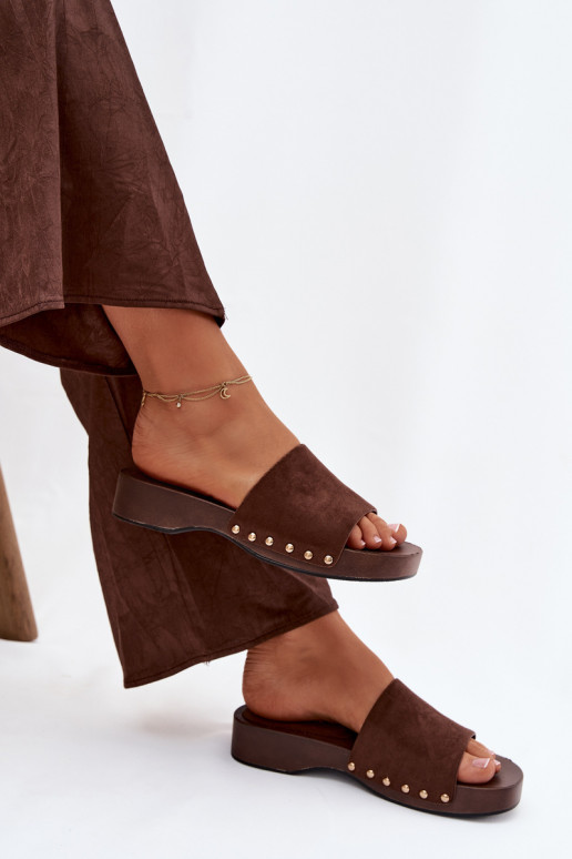 Moteriškos šlepetės Ze aukso spalvosmi Smeigės CzekoladoĮe Ferinna