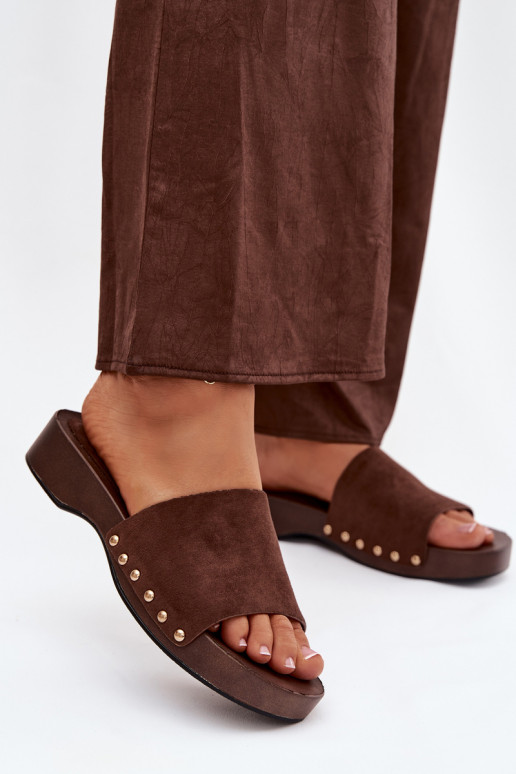 Moteriškos šlepetės Ze aukso spalvosmi Smeigės CzekoladoĮe Ferinna