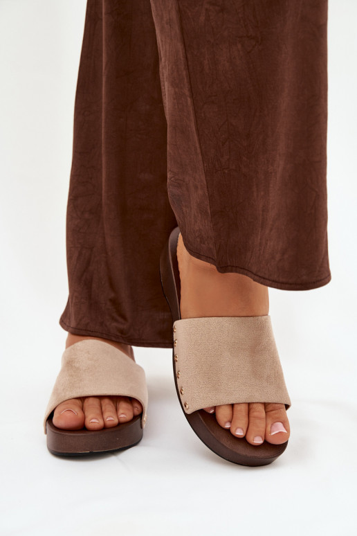 Moteriškos šlepetės Ze aukso spalvosmi Smeigės smėlio spalvos Ferinna