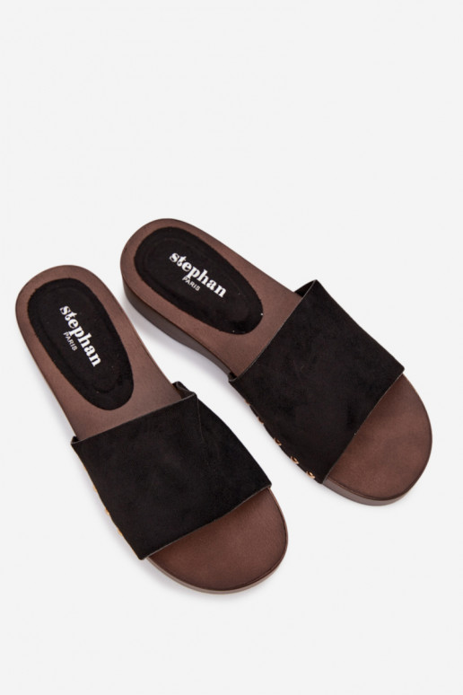 Moteriškos šlepetės Ze aukso spalvosmi Smeigės juodos spalvos Ferinna