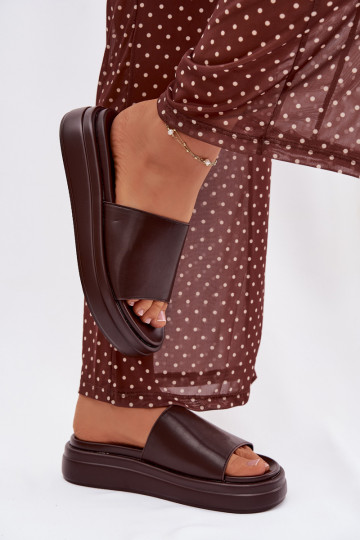 Moteriškos šlepetės su platforma CzekoladoĮe Tanelisse