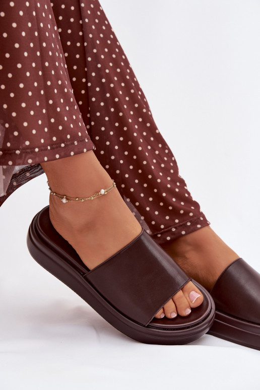 Moteriškos šlepetės su platforma CzekoladoĮe Tanelisse