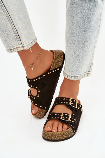 Moteriškos šlepetės Ze aukso spalvosmi su sagtimismi Ir smeigės juodos spalvos Tervina