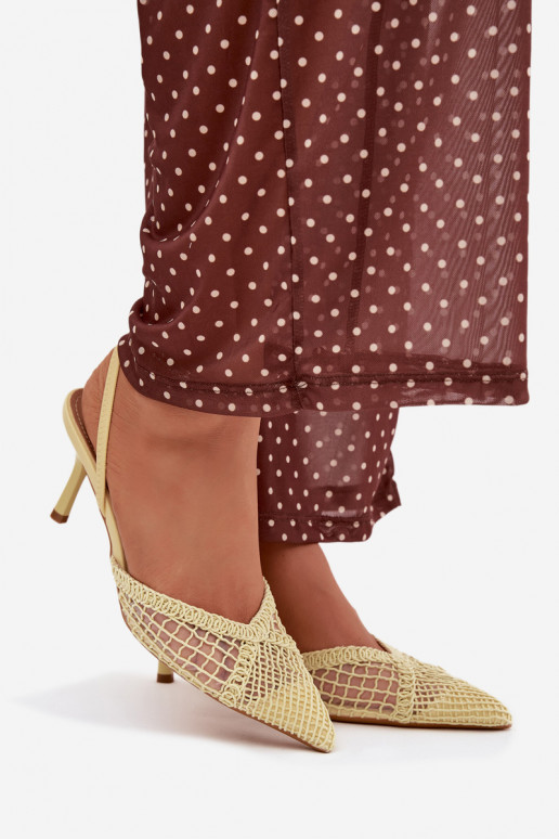 basutės su ažūro elementais su plonais kulniukais geltonos spalvos Hanelis