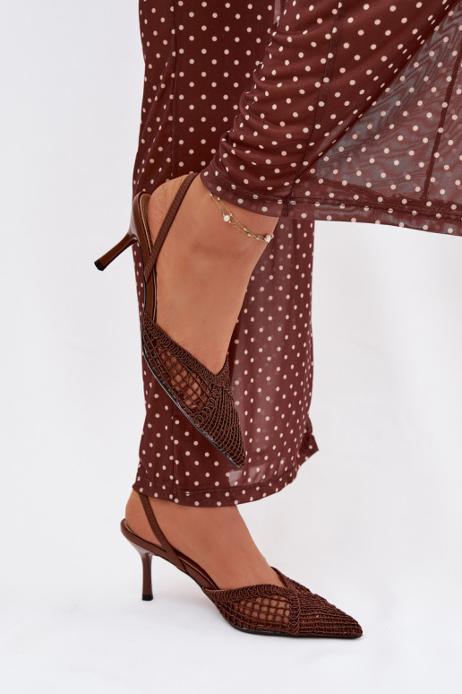 basutės su ažūro elementais su plonais kulniukais rudos spalvos Hanelis