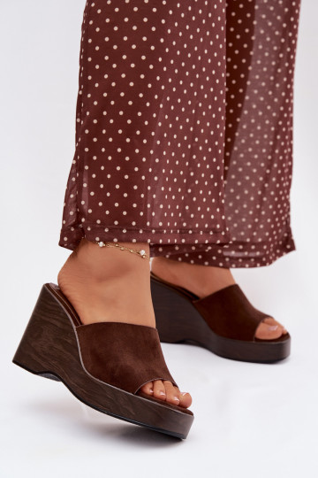 Moteriškos šlepetės Ant platformos CzekoladoĮe Ravelia 2