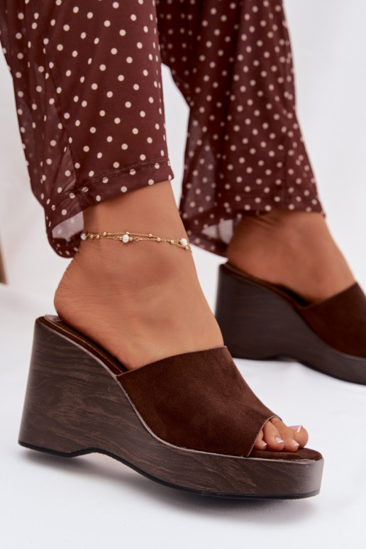 Moteriškos šlepetės Ant platformos CzekoladoĮe Ravelia