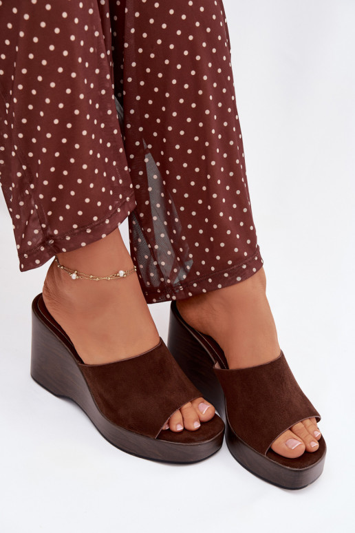 Moteriškos šlepetės Ant platformos CzekoladoĮe Ravelia