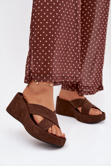 Moteriškos šlepetės Ant platformossuiš eko zomšosu CzekoladoĮe Calorine 2