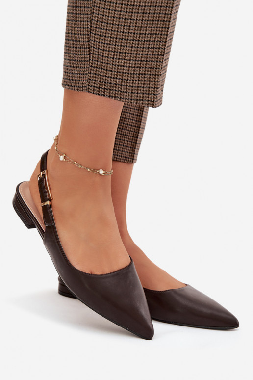 Balerinos su aukso spalvos sagtimis CzekoladoĮe Iverelle