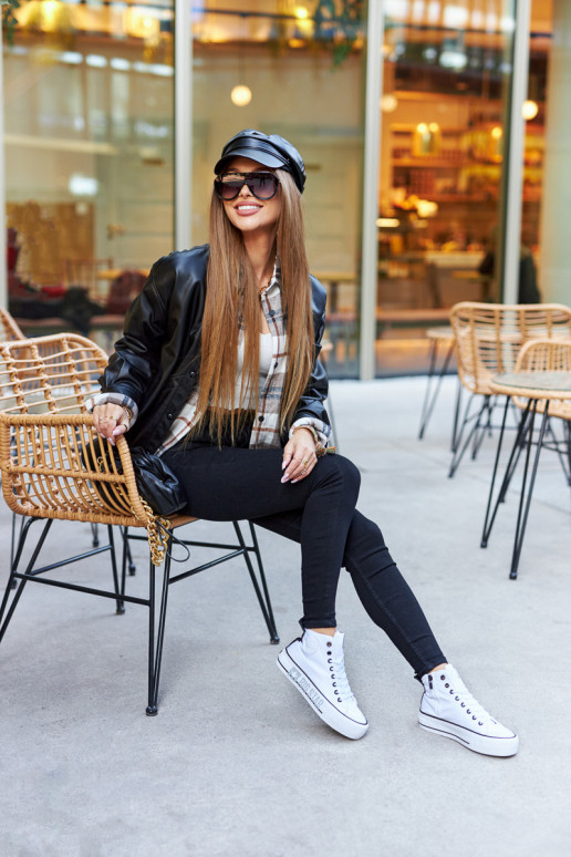 Aukštos platformos sportbačiai Big Star II274014 baltos spalvos