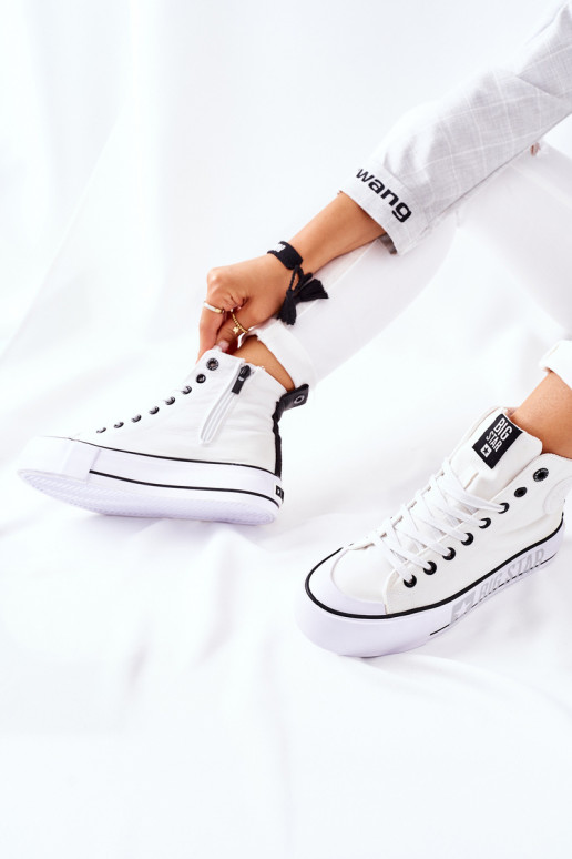 Aukštos platformos sportbačiai Big Star II274014 baltos spalvos