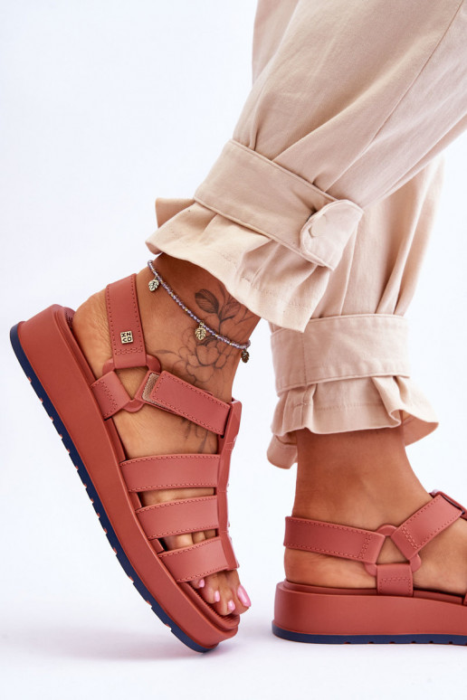 Moterų veganė basutės su lipniais užsegimais ZAXY JJ285016 rožinės spalvos