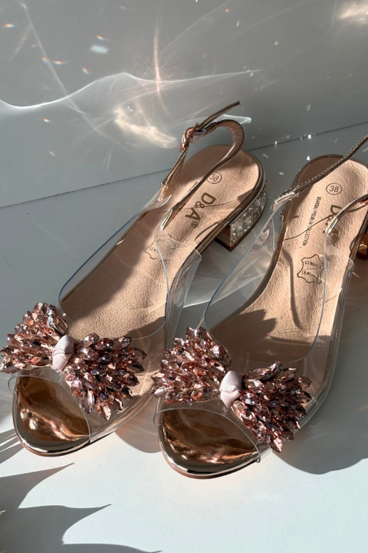 Rausvo aukso spalvos perregimos basutės D&A MR52-231 su kaspinais