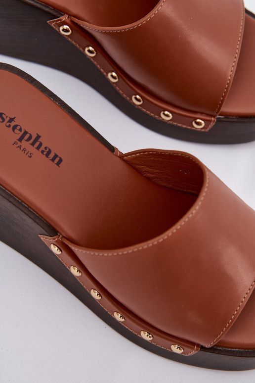 Moteriškos aukso spalvos platforminės šlepetės Arionne, rudos spalvos