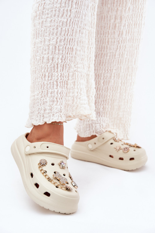 Lengvos šlepetės Moteriškos šlepetėssuPrzypinkami smėlio spalvos Linaviela