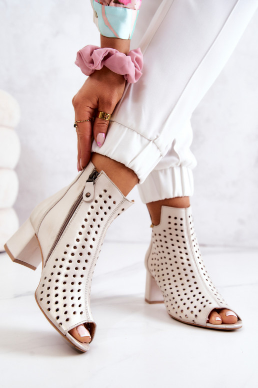 Oda Ažūriniai aulinukai Tai turiciejka 05420-04 smėlio spalvos