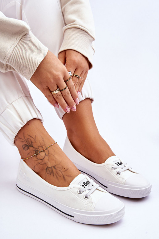 Moteriški batai Sportbačiai Lee Cooper LCIN-23-31-1791L baltos spalvos