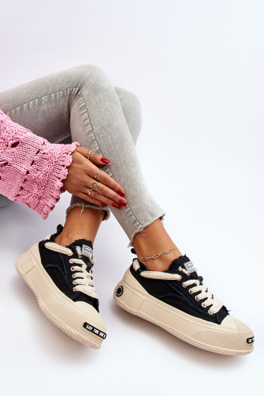 Moteriškas Sneakers modelio batai GOE NN2N4061 juodos spalvos