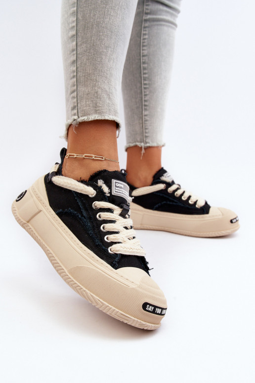 Moteriškas Sneakers modelio batai GOE NN2N4061 juodos spalvos