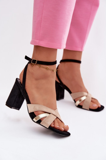 Moteriškos aukštakulnės basutės su juostelėmis iš eko zomšosoĮe juodos spalvos Karilora 2