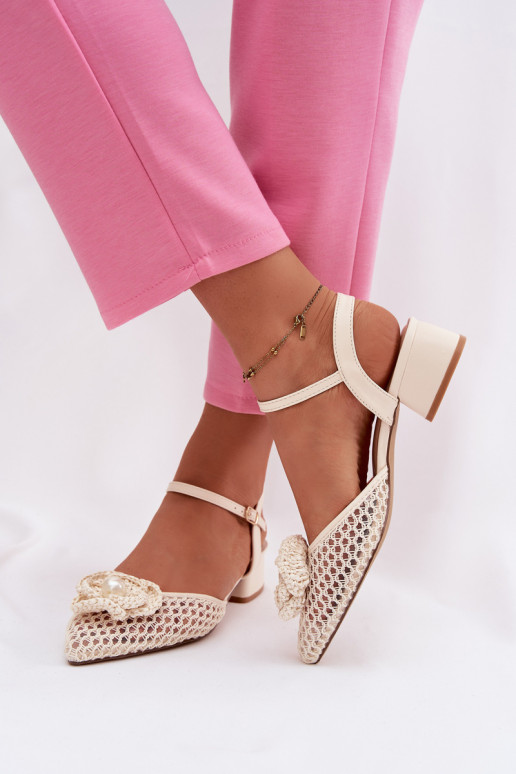 Moteriškos basutės Klocke Su puošniais Detalem dramblio kaulo spalvos Vionessa