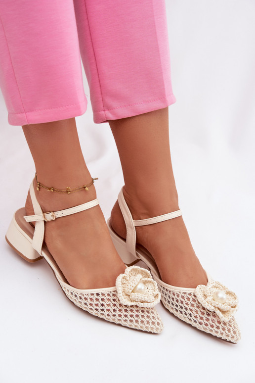 Moteriškos basutės Klocke Su puošniais Detalem dramblio kaulo spalvos Vionessa