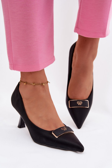 Bateliai su puošniomis detalėmis, juodos spalvos Fessira