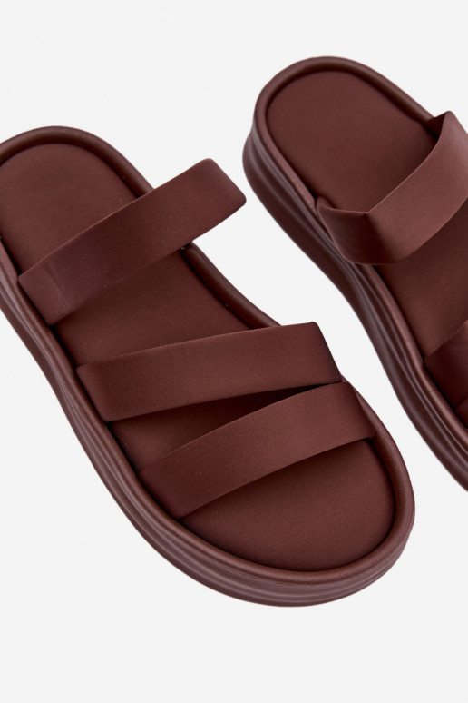  Moteriškos šlepetės su platforma su juostelėmis CzekoladoĮe Liorine