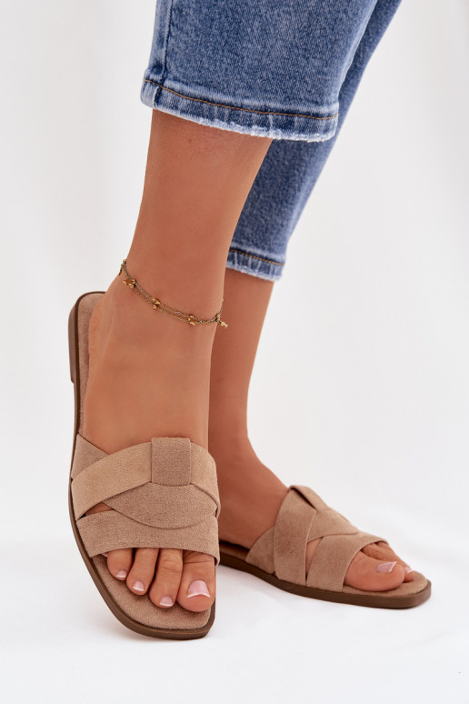 Šlepetės Moteriškas butas su juostelėmis iš eko zomšosoĮe smėlio spalvos Florane