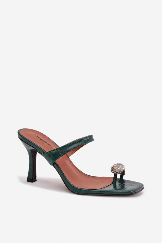 Moteriškos šlepetės su plonais kulniukais Su puošniais Detalem ButelkoĮa Zieleń Lorissa