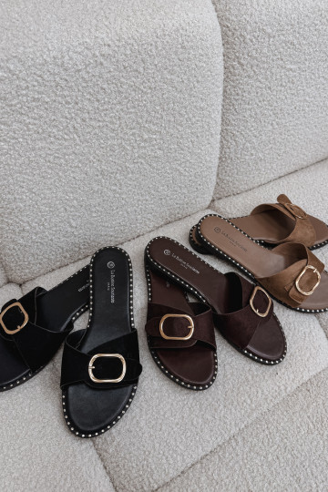 Moteriškos šlepetės su plačiais kulniukais su aukso spalvos sagtimis juodos spalvos Selivelle 2