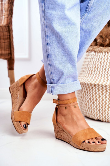 Moteriškos basutės Ant platformos rudos spalvos Tai turirryMe