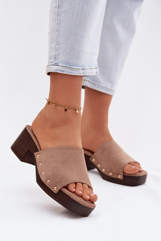 Moteriškos šlepetės Klocke Ze aukso spalvosmi Smeigės smėlio spalvos Davessa