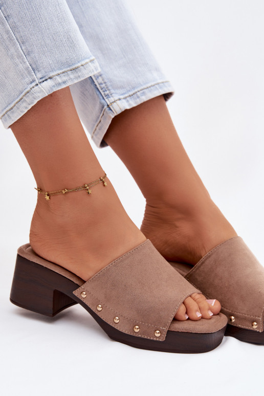 Moteriškos šlepetės Klocke Ze aukso spalvosmi Smeigės smėlio spalvos Davessa