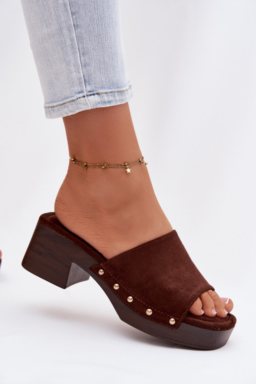 Moteriškos šlepetės Klocke Ze aukso spalvosmi Smeigės CzekoladoĮe Davessa