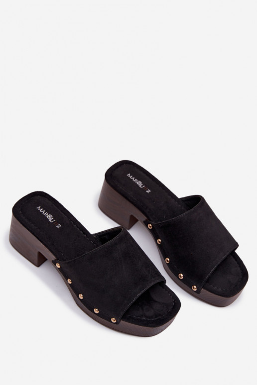 Moteriškos šlepetės Klocke Ze aukso spalvosmi Smeigės juodos spalvos Davessa