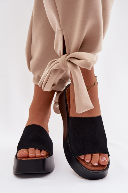 Moteriškos šlepetės su platforma juodos spalvos Liorisse