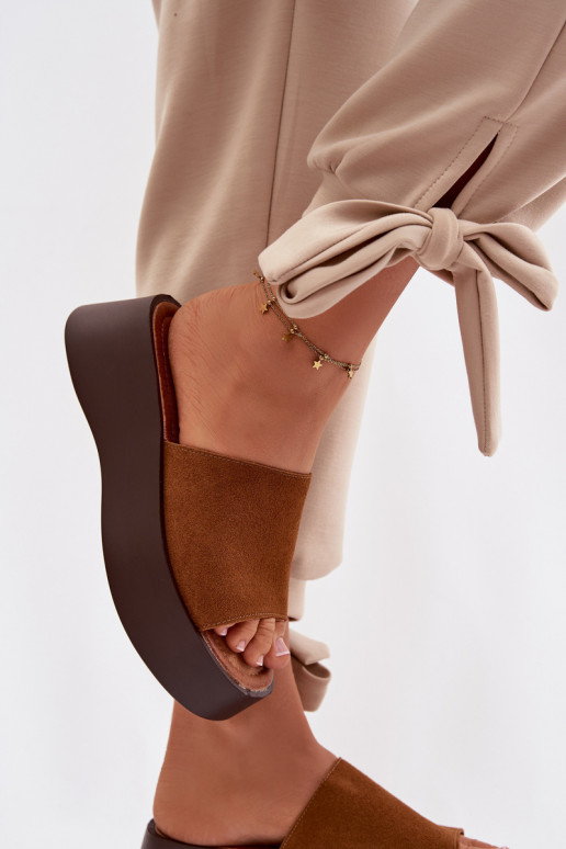 Moteriškos šlepetės su platforma rudos spalvos Liorisse